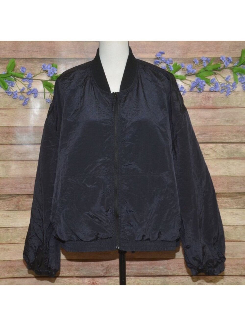 Old Navy Ladies Black Quick Dry Zip Up Boxy Nylon Windbreaker Jacket Size XXL
